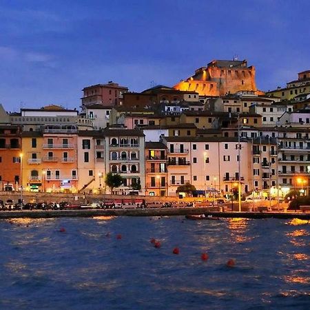 Апартаменты Mar D'Amare Порто Санто Стефано Экстерьер фото